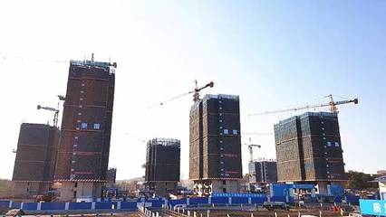 中建五局全新標(biāo)準(zhǔn)化施工現(xiàn)場(chǎng)驚艷亮相 安全、高效與美學(xué)融合的建筑新標(biāo)桿